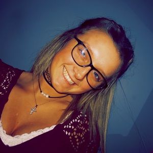 Meet your Posher, Ashli